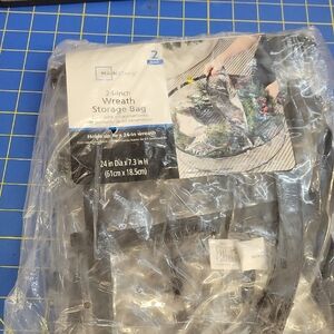 Mainstays 24" x 7.3" Wreath Storage Bag Set of 2